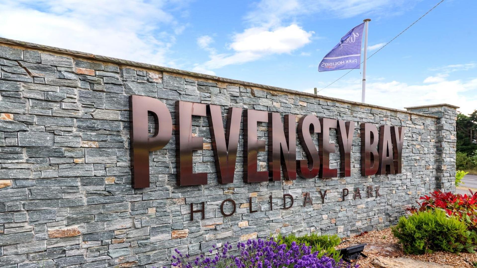 33 Beach Retreat Lodge Pevensey Bay Holiday Park エクステリア 写真
