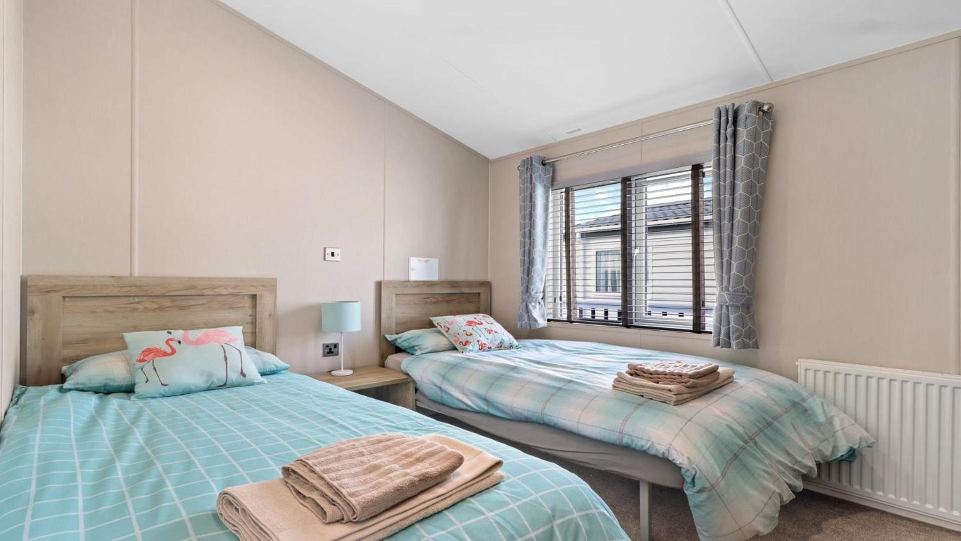 33 Beach Retreat Lodge Pevensey Bay Holiday Park エクステリア 写真