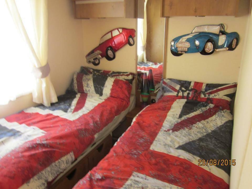 33 Beach Retreat Lodge Pevensey Bay Holiday Park エクステリア 写真