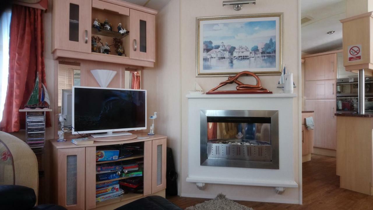 33 Beach Retreat Lodge Pevensey Bay Holiday Park エクステリア 写真